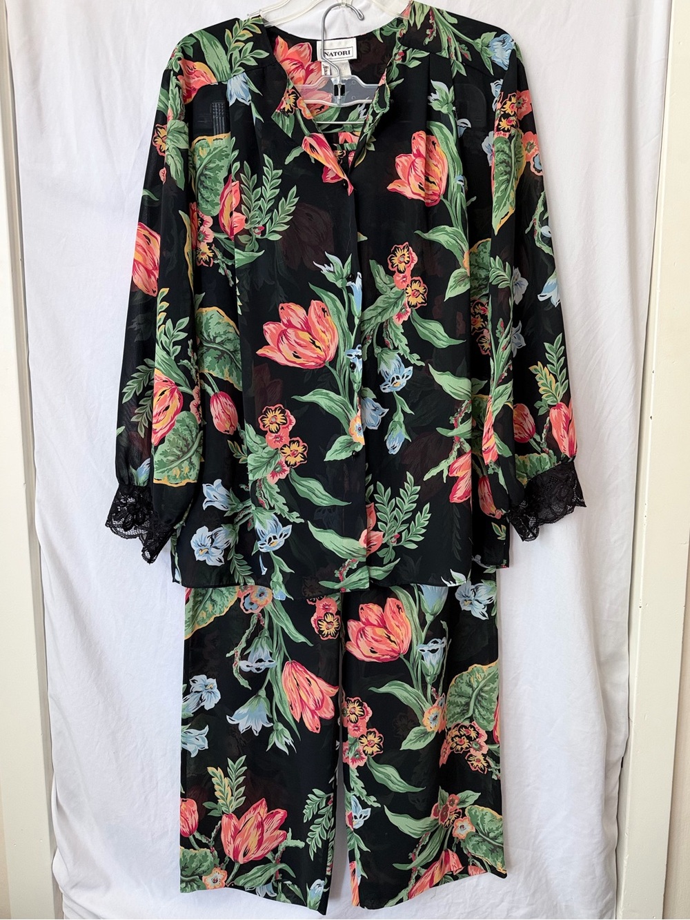 Natori Vintage Pajama Set